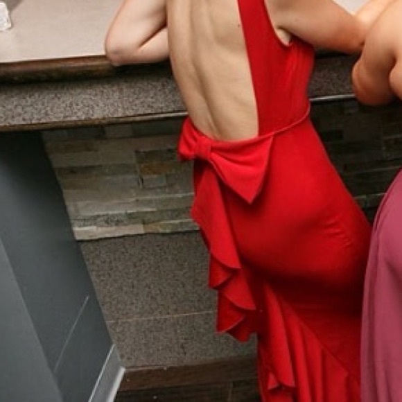 Red Dress - Picture 2 of 2